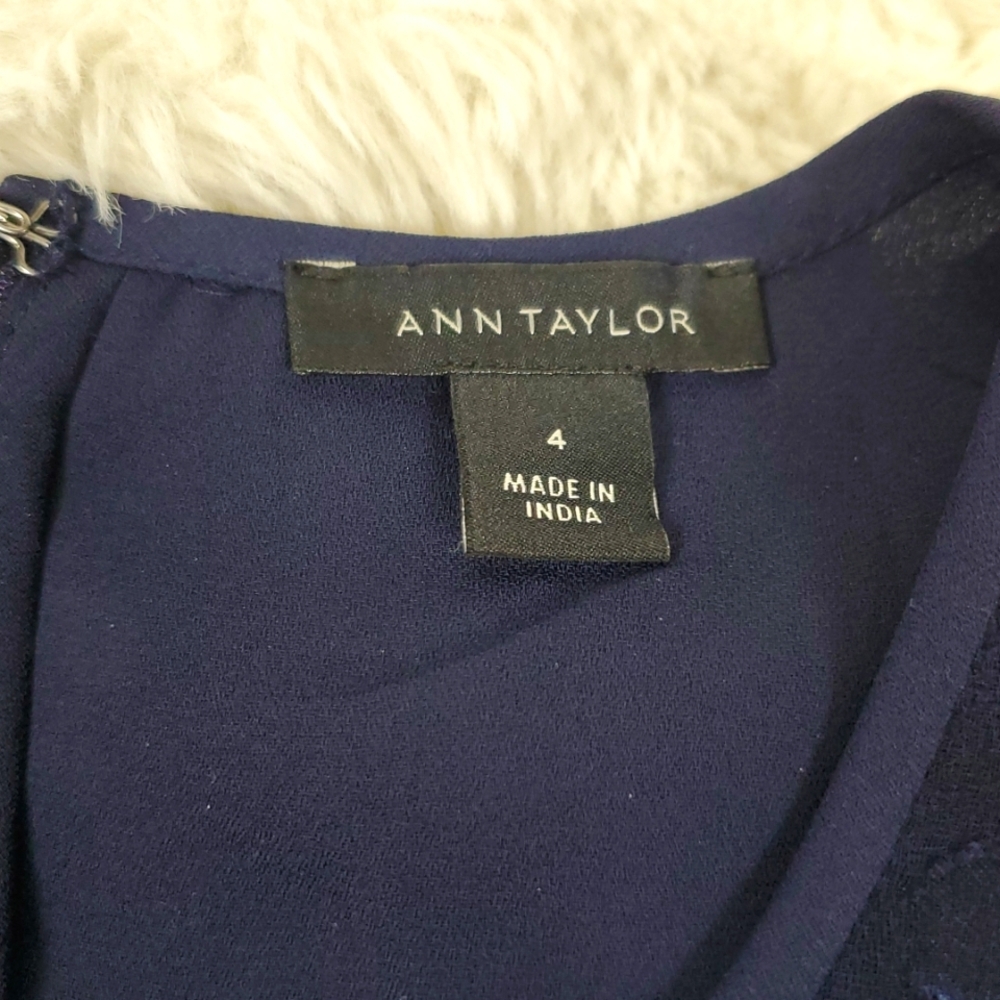 Ann Taylor Navy Blue Floral Swiss Dot Dress 4 Sleeveless - Picture 10 of 14